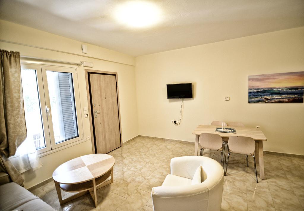 Peskesi Ikaria Apartment Agios Kirykos  Exterior photo
